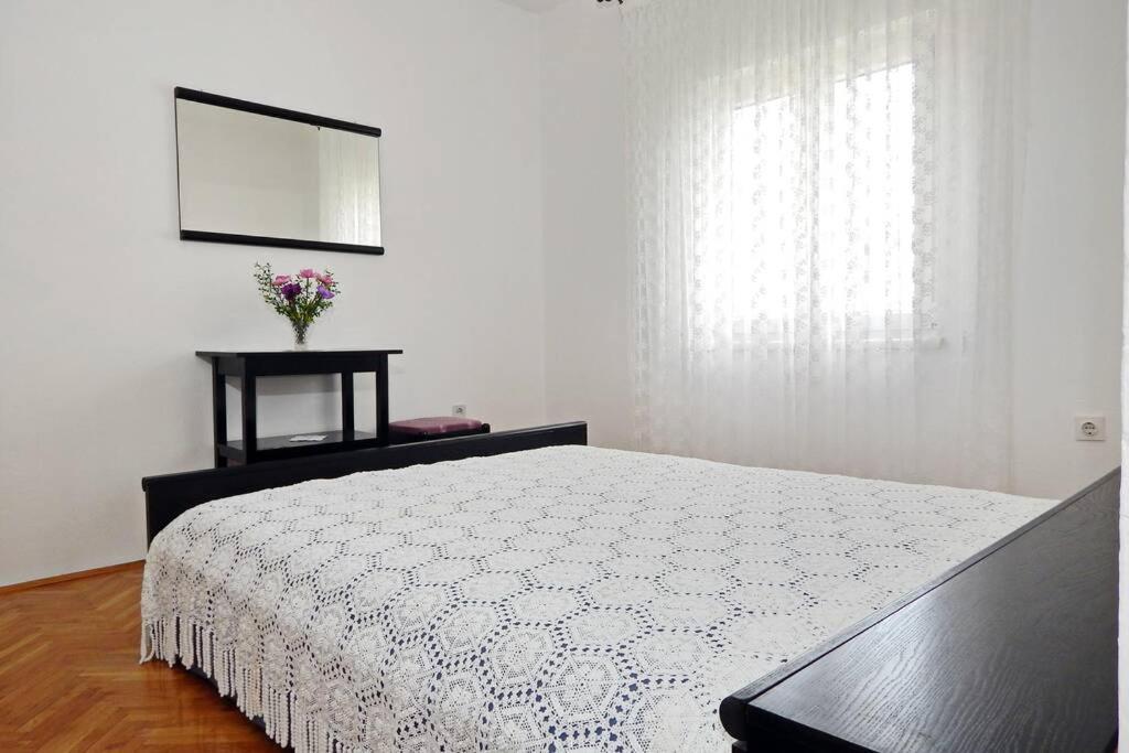 Apartment Eli باغ المظهر الخارجي الصورة