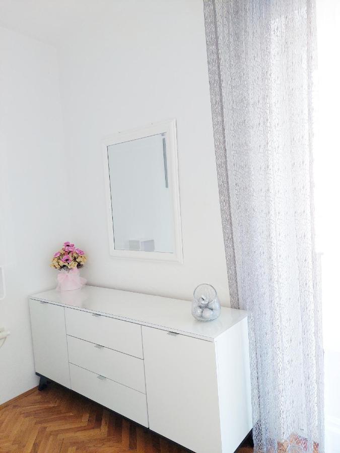 Apartment Eli باغ المظهر الخارجي الصورة