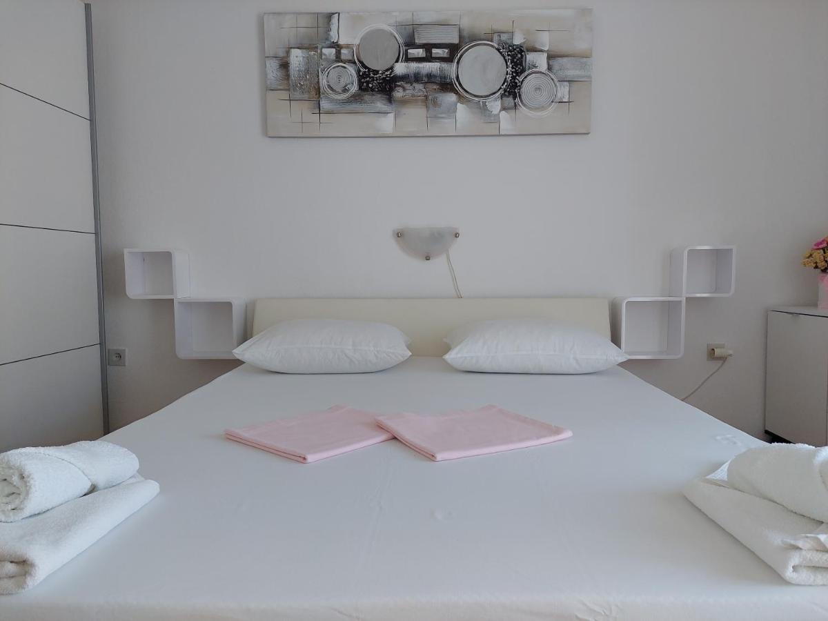 Apartment Eli باغ المظهر الخارجي الصورة