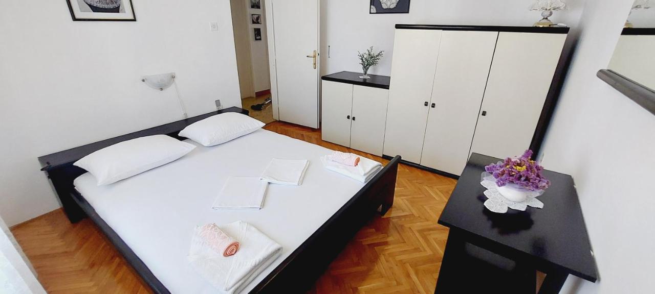 Apartment Eli باغ المظهر الخارجي الصورة